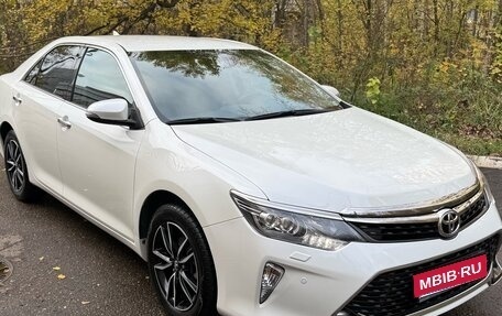Toyota Camry, 2017 год, 2 600 000 рублей, 1 фотография