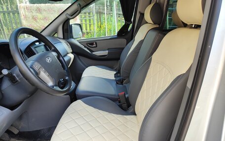 Hyundai Grand Starex Grand Starex I рестайлинг 2, 2009 год, 1 400 000 рублей, 5 фотография