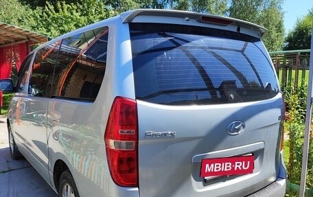 Hyundai Grand Starex Grand Starex I рестайлинг 2, 2009 год, 1 400 000 рублей, 2 фотография