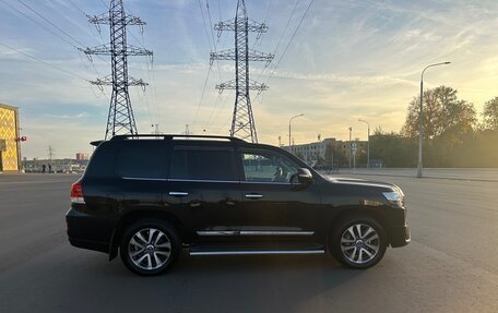 Toyota Land Cruiser 200, 2016 год, 5 450 000 рублей, 9 фотография