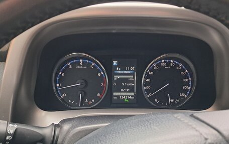 Toyota RAV4, 2016 год, 2 450 000 рублей, 9 фотография