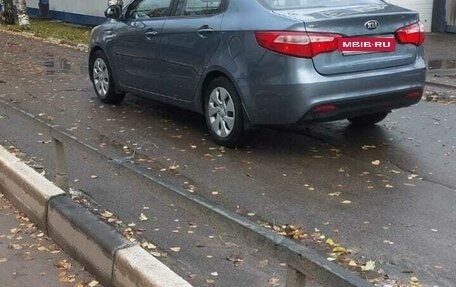 KIA Rio III рестайлинг, 2013 год, 799 999 рублей, 3 фотография