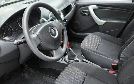 Renault Logan I, 2013 год, 320 000 рублей, 19 фотография