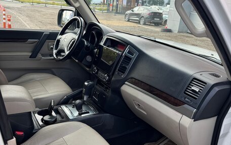 Mitsubishi Pajero IV, 2020 год, 3 370 000 рублей, 8 фотография