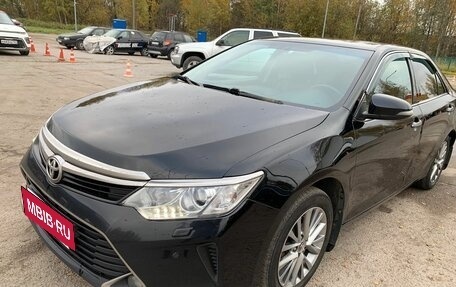 Toyota Camry, 2016 год, 1 380 000 рублей, 2 фотография