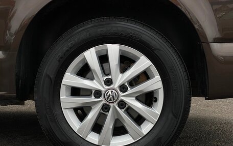 Volkswagen Caravelle T6 рестайлинг, 2016 год, 3 547 800 рублей, 23 фотография