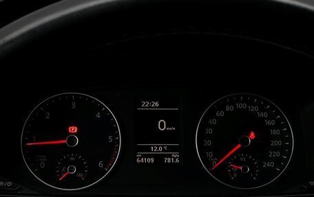 Volkswagen Caravelle T6 рестайлинг, 2016 год, 3 547 800 рублей, 20 фотография