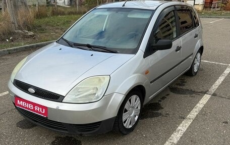 Ford Fiesta, 2004 год, 350 000 рублей, 1 фотография