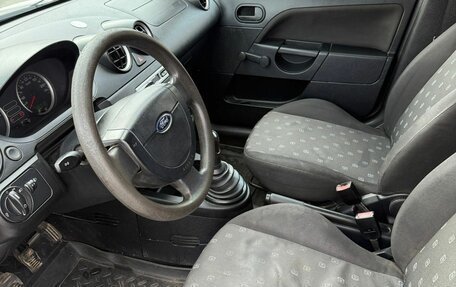 Ford Fiesta, 2004 год, 350 000 рублей, 11 фотография