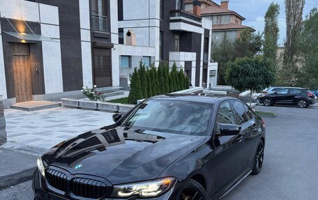 BMW 3 серия, 2021 год, 4 000 000 рублей, 1 фотография