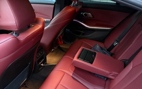 BMW 3 серия, 2021 год, 4 000 000 рублей, 6 фотография