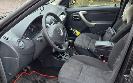 Renault Logan I, 2015 год, 344 000 рублей, 13 фотография