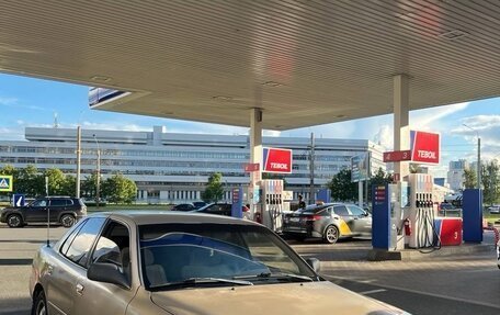 Toyota Camry, 1994 год, 300 000 рублей, 2 фотография