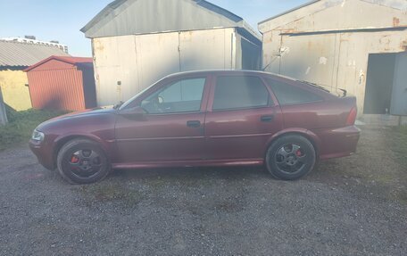 Opel Vectra B рестайлинг, 2001 год, 300 000 рублей, 3 фотография