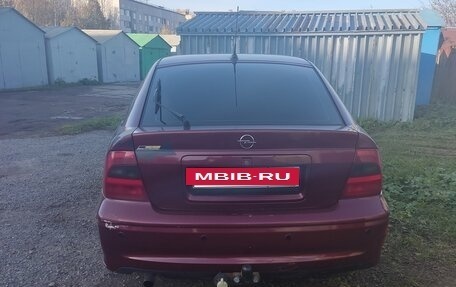 Opel Vectra B рестайлинг, 2001 год, 300 000 рублей, 4 фотография