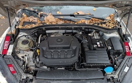 Skoda Superb III рестайлинг, 2020 год, 3 400 000 рублей, 16 фотография