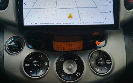 Toyota RAV4, 2006 год, 1 120 000 рублей, 11 фотография