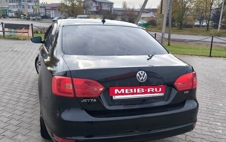 Volkswagen Jetta VI, 2014 год, 980 000 рублей, 4 фотография