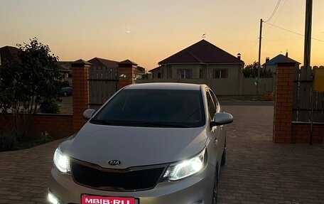 KIA Rio III рестайлинг, 2015 год, 1 300 000 рублей, 1 фотография