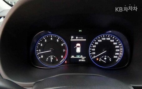 Hyundai Kona I, 2022 год, 1 518 000 рублей, 8 фотография