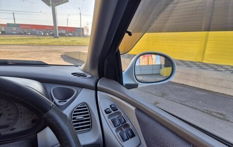 Nissan Tino, 1998 год, 300 000 рублей, 8 фотография