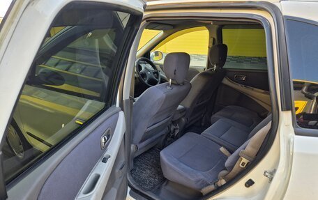 Nissan Tino, 1998 год, 300 000 рублей, 15 фотография