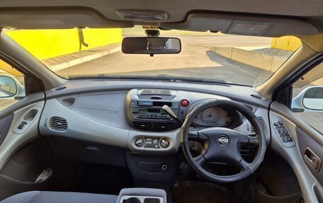 Nissan Tino, 1998 год, 300 000 рублей, 18 фотография