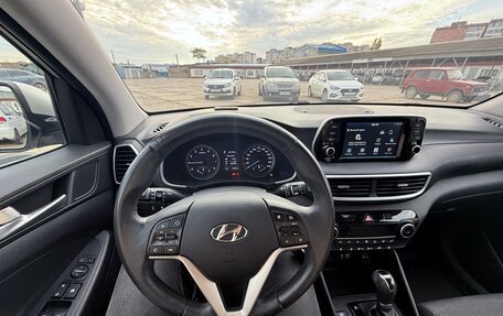 Hyundai Tucson III, 2018 год, 2 400 000 рублей, 13 фотография