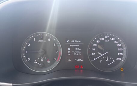 Hyundai Tucson III, 2018 год, 2 400 000 рублей, 12 фотография