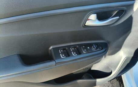 KIA Rio IV, 2019 год, 1 430 000 рублей, 15 фотография