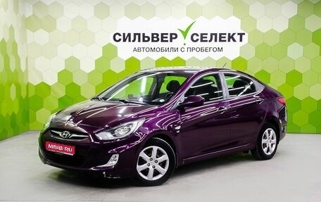 Hyundai Solaris II рестайлинг, 2012 год, 750 000 рублей, 1 фотография