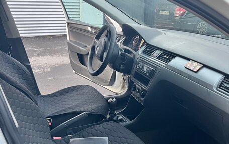 Skoda Rapid I, 2017 год, 650 000 рублей, 2 фотография
