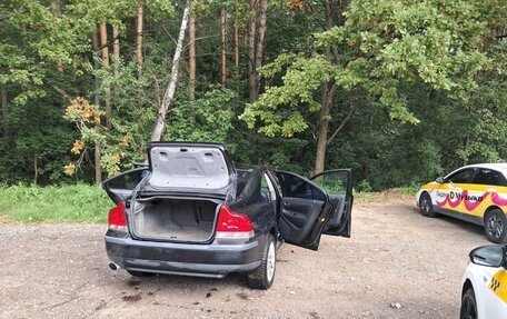 Volvo S60 III, 2003 год, 460 000 рублей, 3 фотография