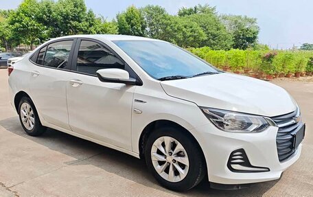 Chevrolet Cruze II, 2022 год, 1 170 000 рублей, 3 фотография