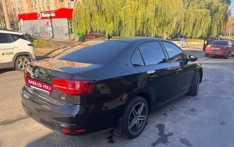 Volkswagen Jetta VI, 2016 год, 1 450 000 рублей, 4 фотография