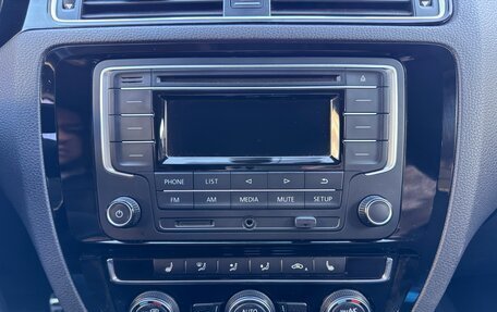 Volkswagen Jetta VI, 2016 год, 1 450 000 рублей, 7 фотография