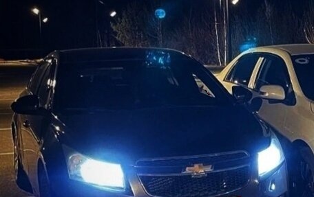 Chevrolet Cruze II, 2010 год, 650 000 рублей, 5 фотография