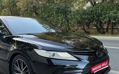 Toyota Camry, 2021 год, 3 300 000 рублей, 7 фотография