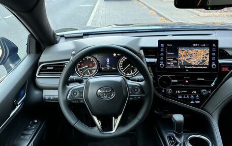 Toyota Camry, 2021 год, 3 300 000 рублей, 14 фотография