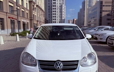 Volkswagen Jetta VI, 2010 год, 610 000 рублей, 1 фотография