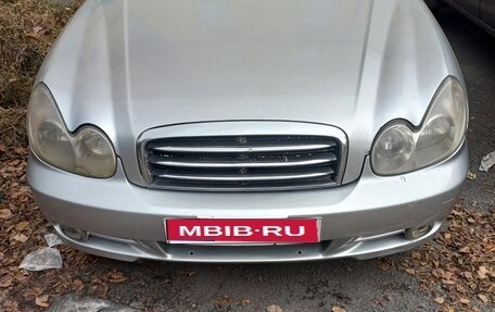 Hyundai Sonata IV рестайлинг, 2005 год, 330 000 рублей, 1 фотография