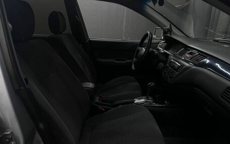 Mitsubishi Lancer IX, 2004 год, 359 999 рублей, 11 фотография