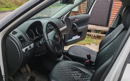 Skoda Yeti I рестайлинг, 2013 год, 1 090 000 рублей, 13 фотография