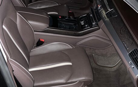 Audi A8, 2015 год, 3 450 000 рублей, 10 фотография