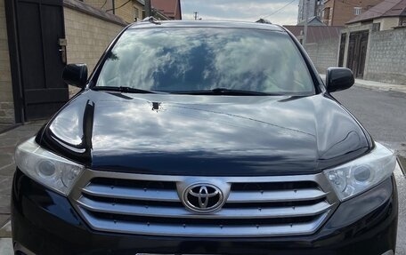 Toyota Highlander III, 2012 год, 1 900 000 рублей, 5 фотография