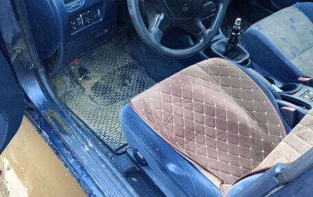 Mitsubishi Carisma I, 2000 год, 210 000 рублей, 7 фотография