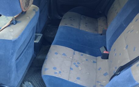 Mitsubishi Carisma I, 2000 год, 210 000 рублей, 6 фотография