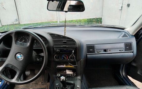 BMW 3 серия, 1991 год, 350 000 рублей, 5 фотография