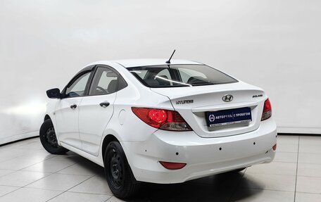 Hyundai Solaris II рестайлинг, 2013 год, 699 000 рублей, 2 фотография