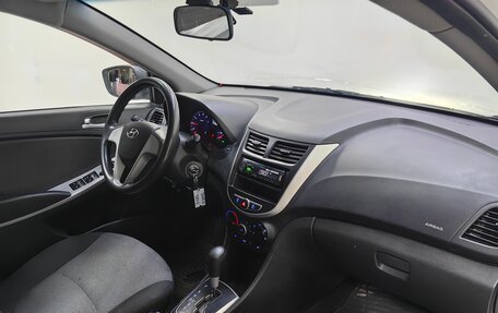 Hyundai Solaris II рестайлинг, 2013 год, 699 000 рублей, 12 фотография